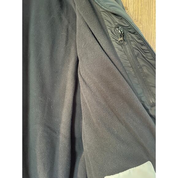 All in Motion Mid Weight Puffer Jacket Size Large PTP 24” Length 27” - Picture 7 of 8